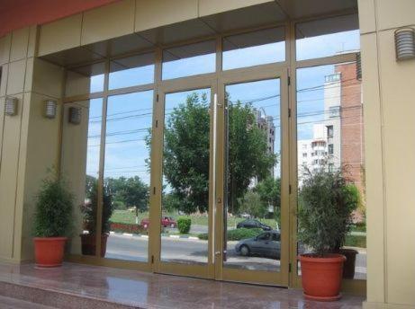 Hotel Flormang Craiova Exteriér fotografie