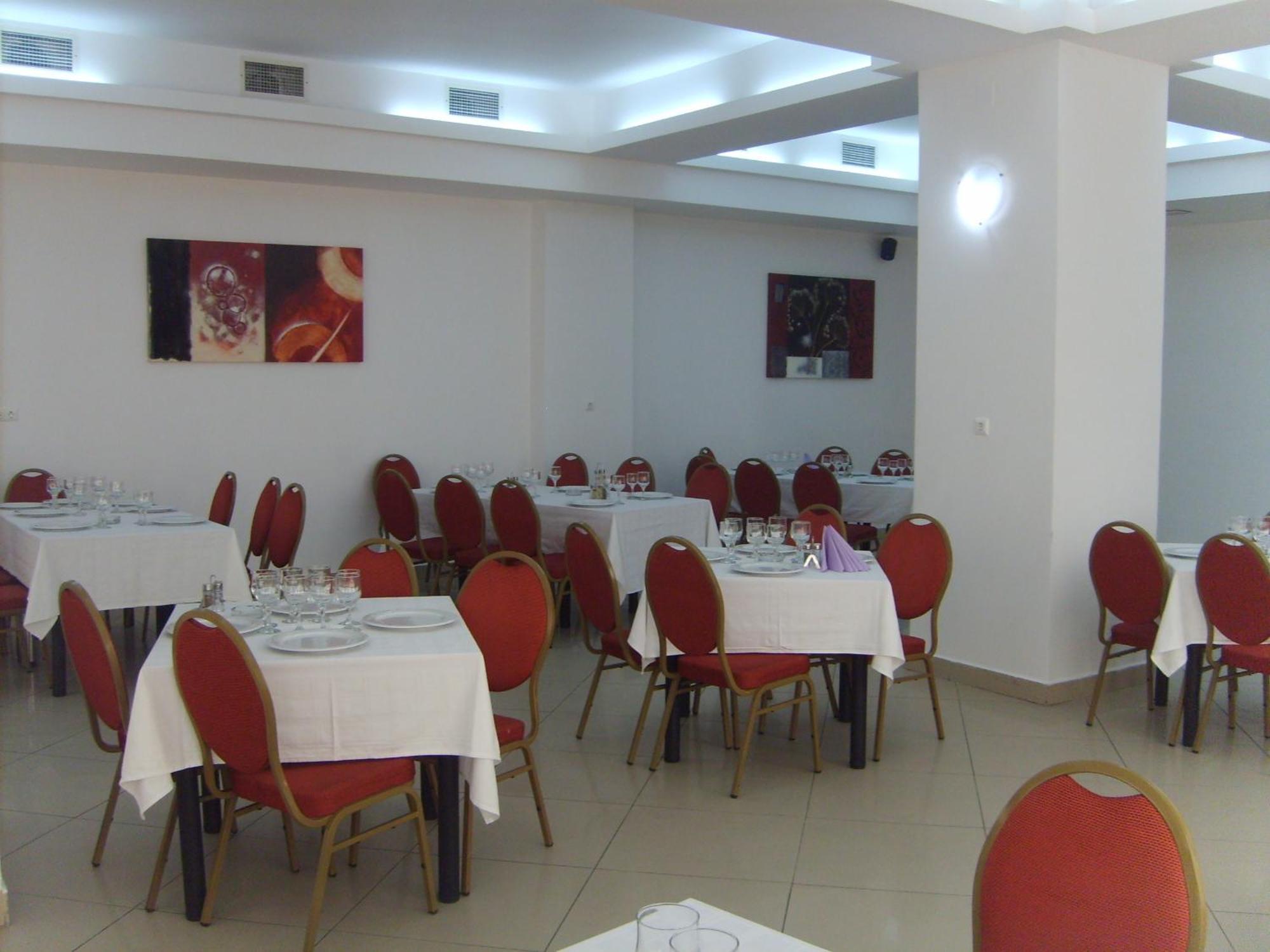 Hotel Flormang Craiova Restaurace fotografie